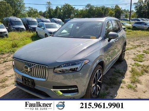 2024 Volvo XC90 B6 Ultimate Bright Theme 6-Seater