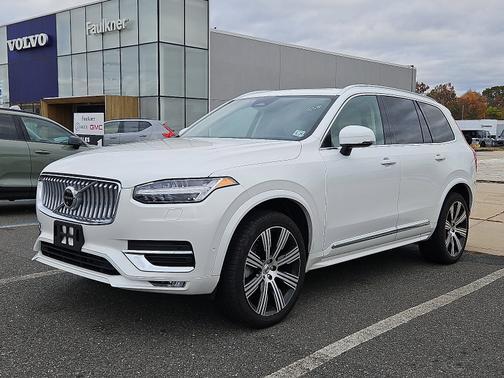 2024 Volvo XC90 B6 Ultimate Bright 6-Seater