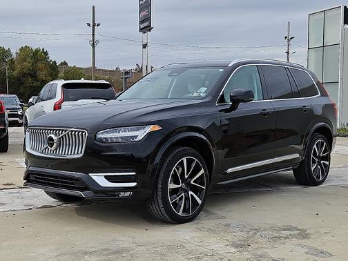 2023 Volvo XC90 B6 AWD Plus 7-Seater