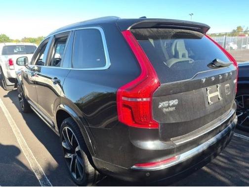 2023 Volvo XC90 B6 AWD Plus 7-Seater