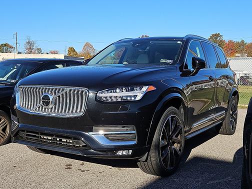 2023 Volvo XC90 B6 AWD Plus 7-Seater