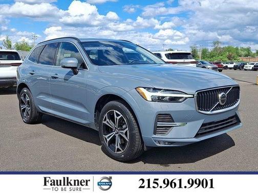 2022 Volvo XC60 B5 Momentum