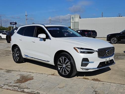2022 Volvo XC60 B5 AWD Inscription