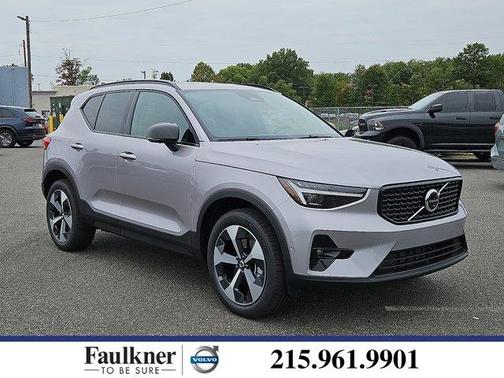 2026 Volvo XC40 B5 Plus