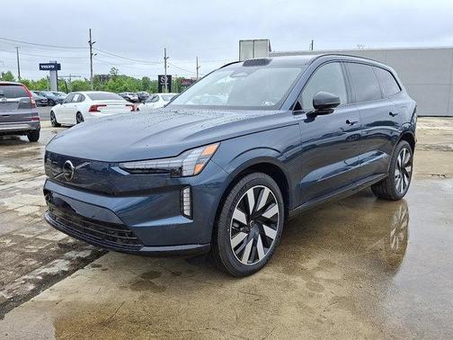2025 Volvo EX90 Twin Motor Performance Ultra 6-Seater