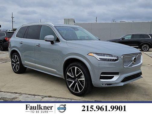 2025 Volvo XC90 B6 Plus 7-Seater