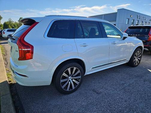 2023 Volvo XC90 B6 Plus 7-Seater