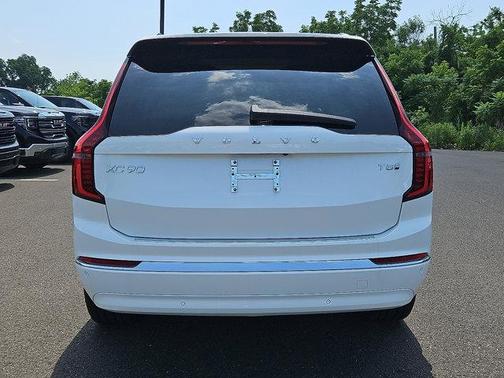 2026 Volvo XC90 ULTRA