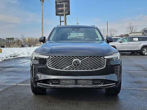 2025 Volvo XC90 Ultra