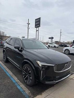 2025 Volvo XC90 Ultra