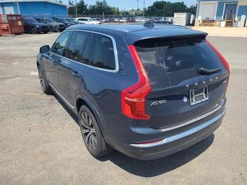 2024 Volvo XC90 B5 Core Bright Theme