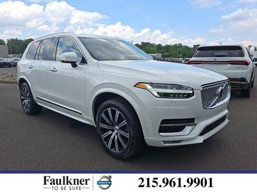2022 Volvo XC90 T6 Inscription 7 Passenger