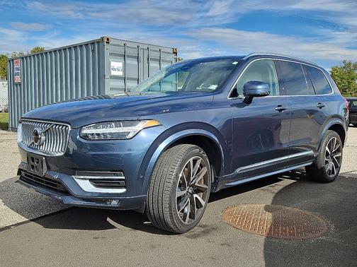 2024 Volvo XC90 B6 Plus Bright 7-Seater