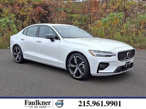 2024 Volvo S60 Plus