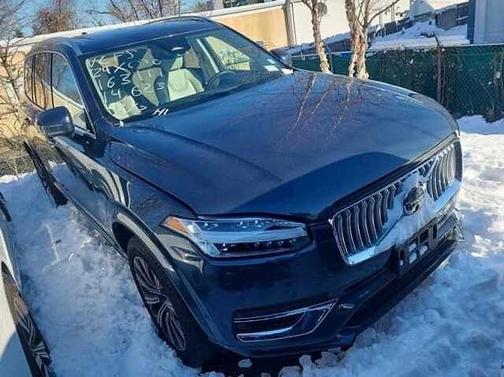 2024 Volvo XC90 Plus