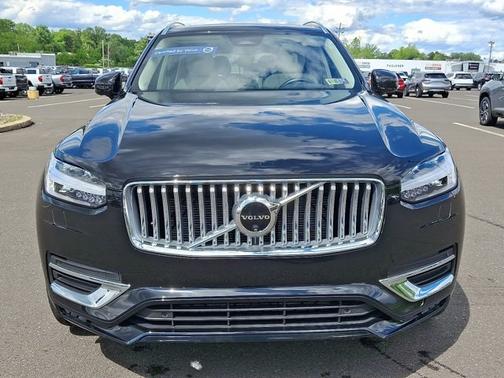 2024 Volvo XC90 B6 Plus Bright 7-Seater