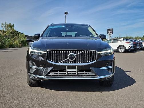 2022 Volvo XC60 B6 AWD Inscription