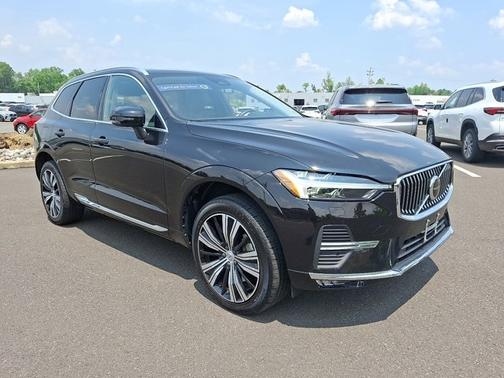 2022 Volvo XC60 B6 AWD Inscription