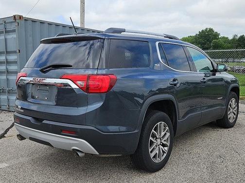 2019 GMC Acadia SLE-2