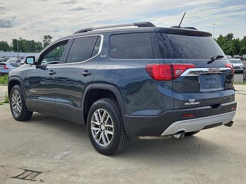 2019 GMC Acadia SLE-2