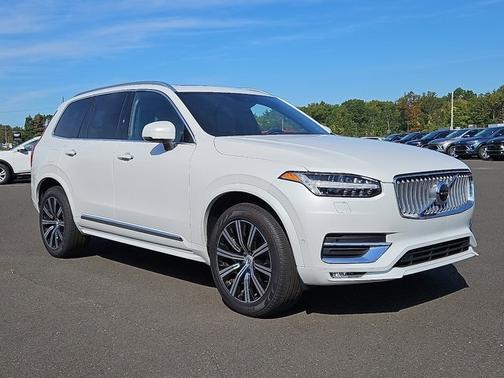 2022 Volvo XC90 T6 AWD Inscription 7 Seater