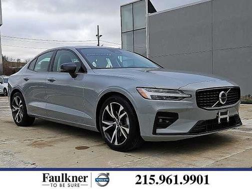 2024 Volvo S60 Plus