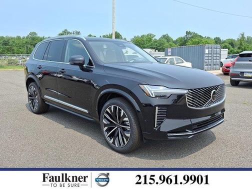 2025 Volvo XC90 B6 Plus 7-Seater