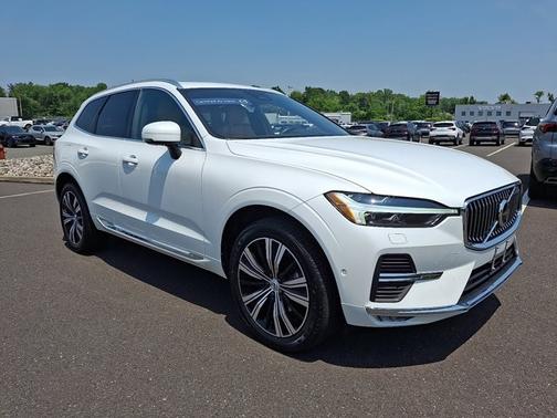 2022 Volvo XC60 B5 AWD Inscription