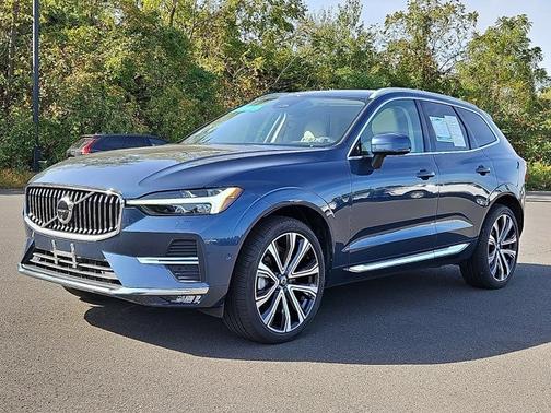 2023 Volvo XC60 B6 AWD Ultimate Bright
