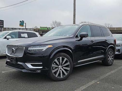 2024 Volvo XC90 Core