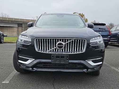 2024 Volvo XC90 Core