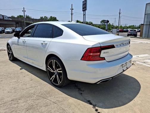 2020 Volvo S90 T6 R-Design