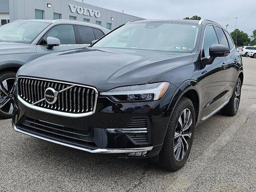 2023 Volvo XC60 B5 Plus Bright Theme