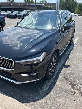 2023 Volvo XC60 B5 Plus Bright Theme