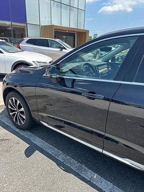 2023 Volvo XC60 B5 Plus Bright Theme