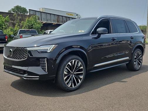 2025 Volvo XC90 B6 Plus 7-Seater
