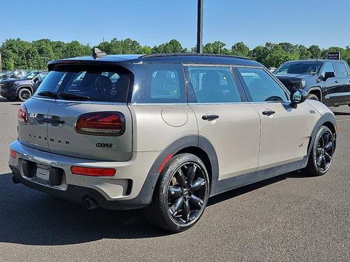 2022 MINI Clubman Cooper S ALL4