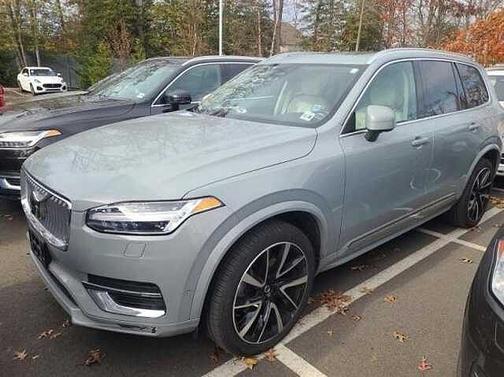 2024 Volvo XC90 Plus