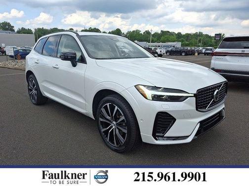 2024 Volvo XC60 B5 Plus Dark Theme
