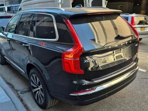 2024 Volvo XC90 B5 Core Bright