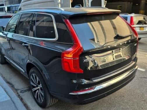 2024 Volvo XC90 B5 Core Bright