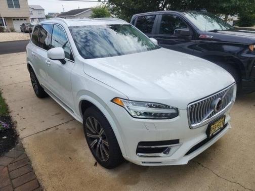 2024 Volvo XC90 B5 Core Bright