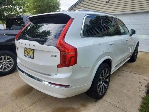 2024 Volvo XC90 B5 Core Bright