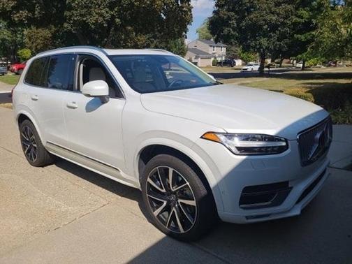 2024 Volvo XC90 B6 Plus Bright 6-Seater
