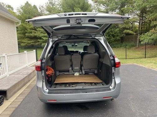 2015 Toyota Sienna XLE