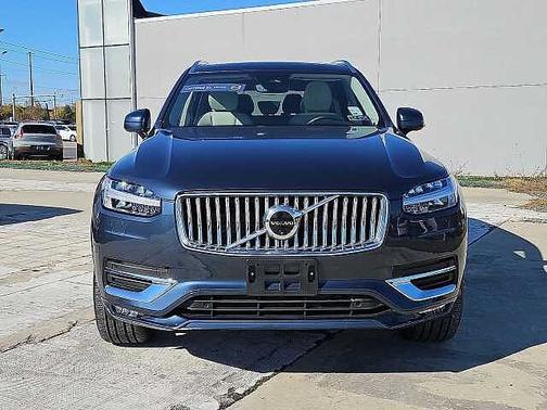 2024 Volvo XC90 Plus