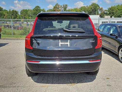 2024 Volvo XC90 B6 Plus Bright Theme 7-Seater