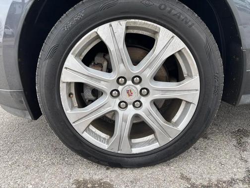 2010 Cadillac SRX Performance Collection