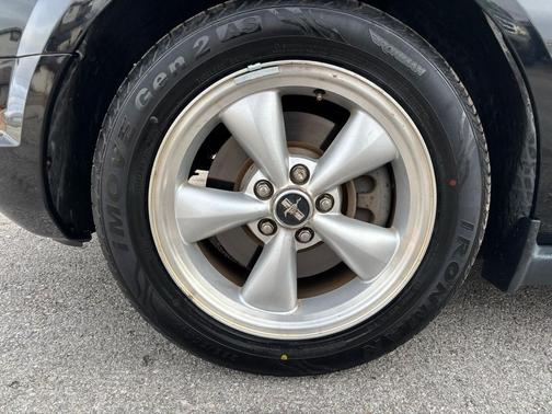 2008 Ford Mustang Premium