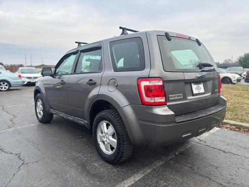 2009 Ford Escape XLS